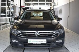 VW Passat Variant 2.0TDI Business DSG*AHK*Matrix