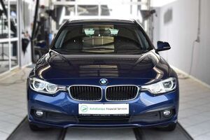 BMW 318 d Advantage Steptronic *LED*Navi*Leder*AHK