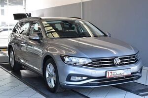 VW Passat Variant 2.0TDI Business DSG*AHK*LED*ACC