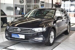 VW Passat Variant 1.5TSI Business DSG*LED*AHK*ACC