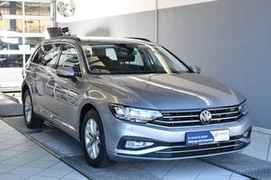 VW Passat Variant 2.0TDI Business DSG*AHK*Matrix