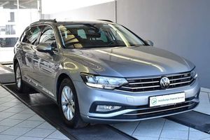 VW Passat Variant 2.0TDI DSG*AHK*LED*Cockpit digita