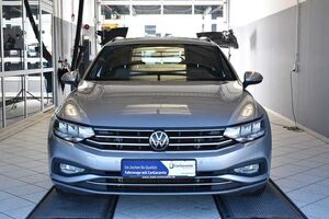 VW Passat Variant 2.0 TDI Business DSG*ACC*LED*AHK