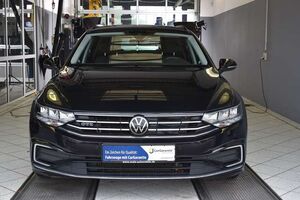 VW Passat Variant GTE 1.4TSI Hybrid DSG*LED*AHK