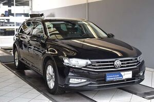 VW Passat Variant 2.0TDI Business DSG*AHK*LED*360kam