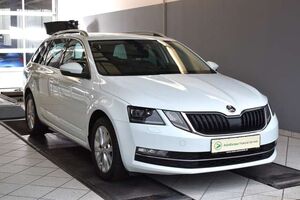 Skoda Octavia 1.5TSI Style DSG LED*Navi*Leder*SHZ*ALU