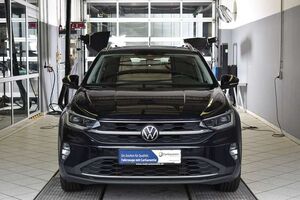 VW Taigo 1.5 TSI Style DSG*SHZ*PDC*IQ.DRIVE-Paket