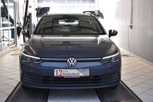 VW Golf VIII 2.0 TDI Life DSG*AHK*Tacho digital