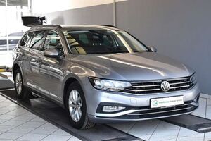 VW Passat Variant 2.0TDI DSG*AHK*Head-Up