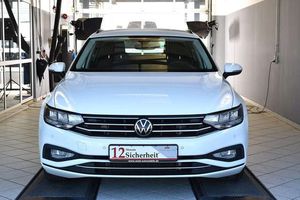 VW Passat Variant 2.0 TDI DSG*AHK*LED*Cockpit Digit