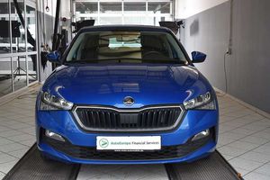 Skoda Scala 1.5 TSI Ambition OPF DSG*AHK*PDC*Kamera