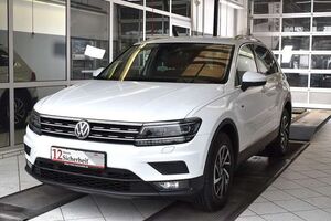 VW Tiguan 2.0TDI 4Motion DSG Matrix*AHK*ACC
