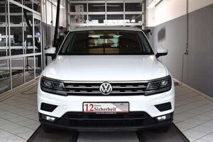 VW Tiguan 2.0TDI 4Motion DSG Matrix*AHK*ACC