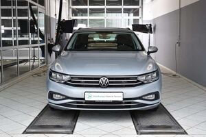 VW Passat Variant 2.0TDI Business DSG LED*Navi*AHK*Kamera