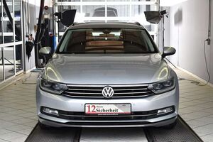 VW Passat Variant 2.0 TDI 4Motion DSG*LED*PDC*ACC