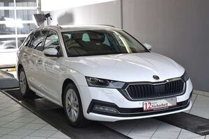 Skoda Octavia Combi 2.0TDI Style DSG*AHK*LED*Head-Up