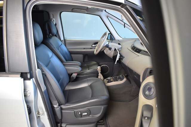 Renault Espace 2.0 16V Turbo Initiale 6-Sitze*Bi-Xenon*LPG