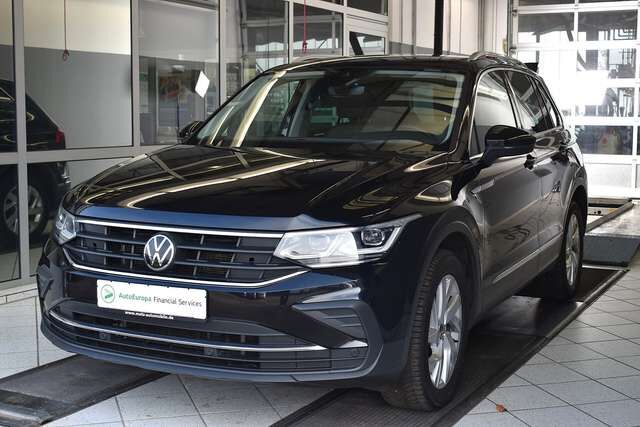 VW Tiguan 2.0 TDI Life 4Motion DSG*AHK*Tacho Digital