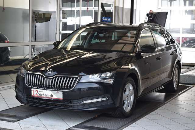 Skoda Superb Combi 2.0 TDI Ambition DSG*AHK*ACC