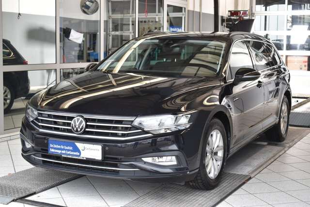 VW Passat Variant 1.5TSI Business DSG*LED*AHK*ACC