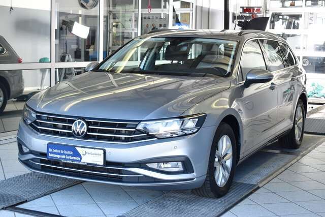 VW Passat Variant 2.0TDI Business DSG*AHK*Matrix