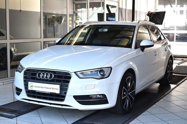 Audi A3 Sportback 1.4TFSI Attraction Navi*Xenon*2xPDC