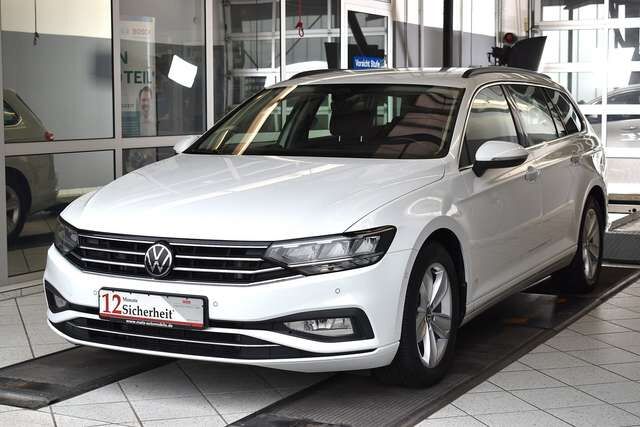 VW Passat Variant 2.0TDI DSG*AHK*Cockpit digital