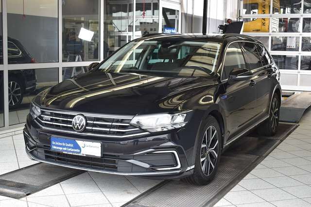 VW Passat Variant GTE 1.4TSI Hybrid DSG*LED*AHK
