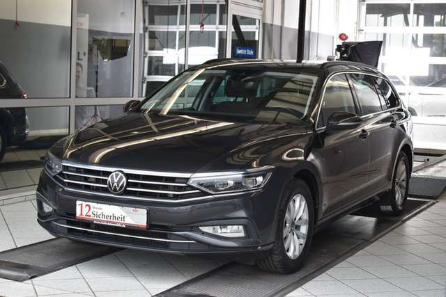 VW Passat Variant 2.0TDI Business DSG*Matrix-LED