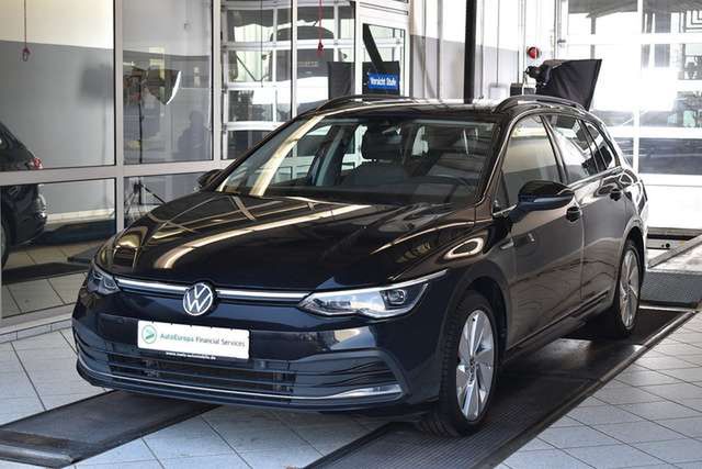 VW Golf VIII 2.0TDI Style DSG* LED*Tacho Digital