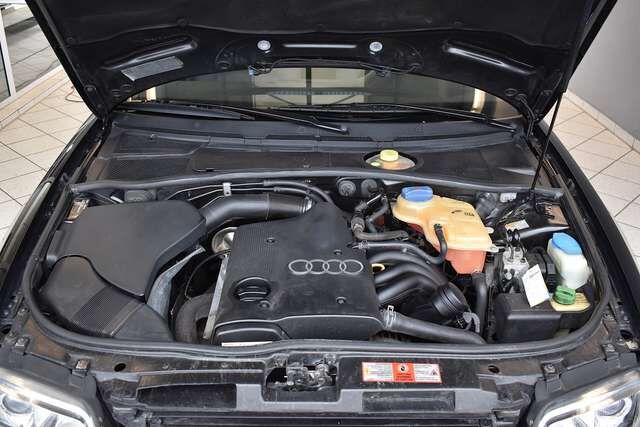 Audi A4 Limousine 1.6L Klimaautomatik