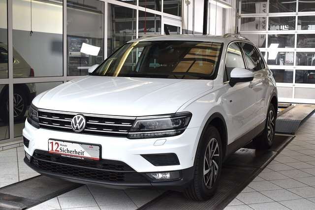 VW Tiguan 2.0TDI 4Motion DSG Matrix*AHK*ACC