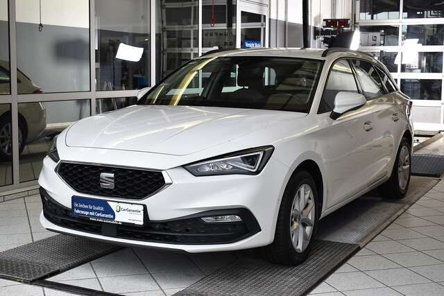 SEAT Leon Sportstourer 2.0 TDI Style DSG*LED*Navi