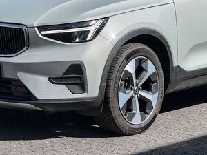 Volvo XC40 Core 2WD Navi Digitales Cockpit Soundsystem LED Sp