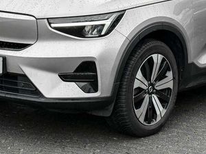 Volvo XC40 Core Recharge Pure Electric 2WD StandHZG Digitales