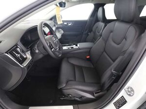 Volvo V60 Kombi Plus Dark Recharge Plug-In Hybrid AWD StandH