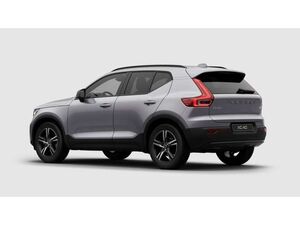 Volvo XC40 B4 Benzin Plus Dark Standh. Licht-Paket StandHZG N