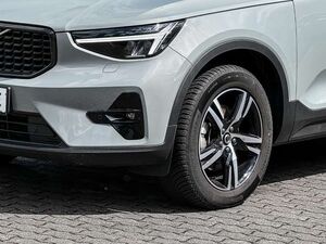 Volvo XC40 Plus Dark 2WD El. Panodach Digitales Cockpit Memor