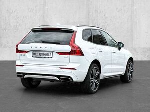 Volvo XC60 T6 AWD Recharge Plug-In Hybrid R Design Twin Engin