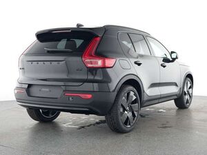 Volvo XC40 Plus Black Edition 2WD StandHZG Digitales Cockpit