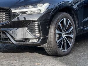 Volvo XC60 Plus Dark 2WD StandHZG Leder Digitales Cockpit Mem