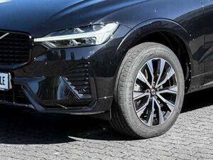 Volvo XC60 Plus Dark 2WD B4 Diesel EU6d Digitales Cockpit Mem