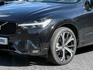 Volvo XC60 Plus Dark AWD B4 Diesel EU6d StandHZG AHK Digitale