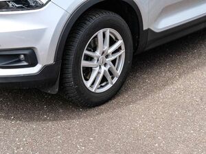 Volvo XC40 Momentum AWD D4 EU6d-T AHK Navi Leder Digitales Co