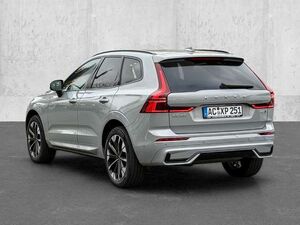 Volvo XC60 B5 Benzin AWD Plus Dark Lagom-Paket Panorama, HUD,
