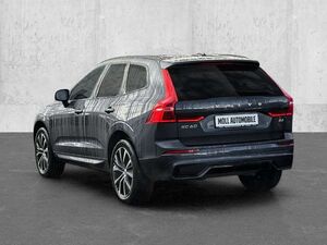Volvo XC60 Plus Dark 2WD StandHZG El. Panodach Digitales Cock