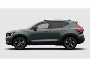 Volvo XC40 B4 Benzin Plus Dark Standh. Licht-Paket