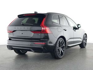 Volvo XC60 Plus Black Edition Recharge Plug-In Hybrid AWD HUD