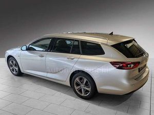 Opel Insignia 28.000 KM! 2200kg Anhängelast Allrad