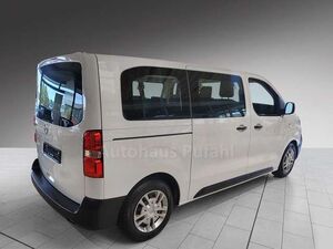 Opel Vivaro Zafira Bus 9 Sitze AHK bis 3.000 kg!